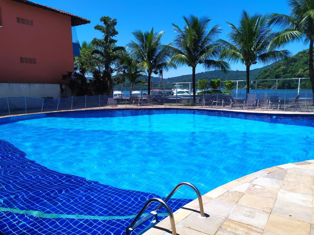  Cobertura com vista para o mar.