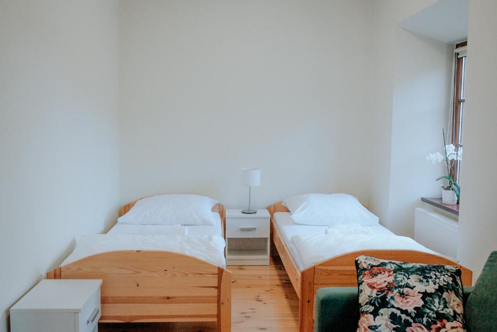 Zamkowa, Pokoje Gościnne - 15