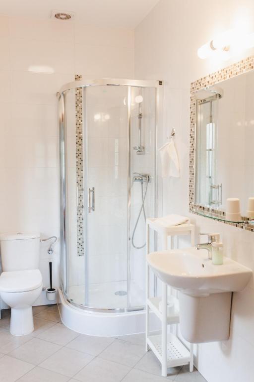 Zamkowa, Pokoje Gościnne - 10