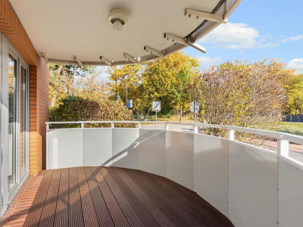 a balcony with white railing and a basketball hoop at Stunning Apartment in Boltenhagen in Boltenhagen