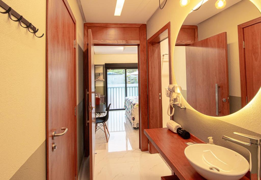  Pousada Flores do Carmo