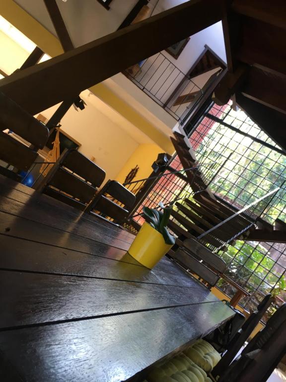  Casa Rústica Cinematográfica na Cachoeira