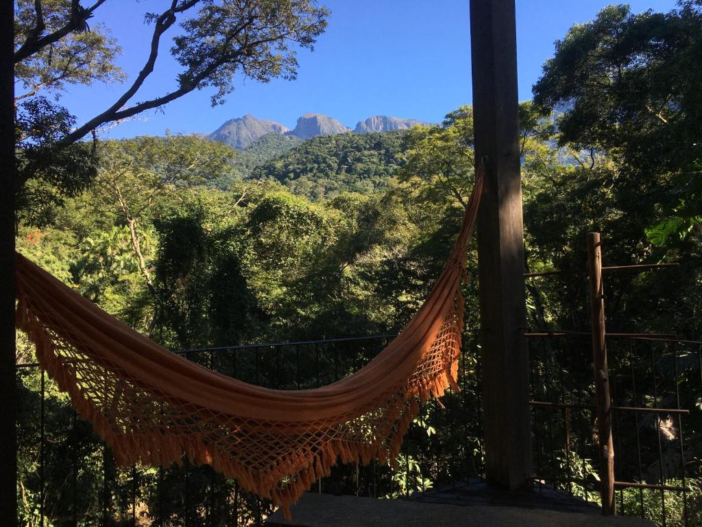  Casa Rústica Cinematográfica na Cachoeira