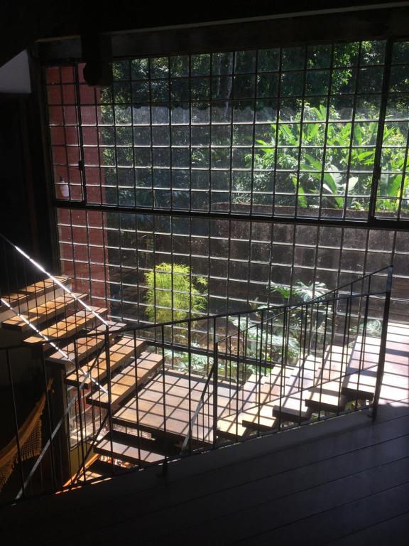  Casa Rústica Cinematográfica na Cachoeira