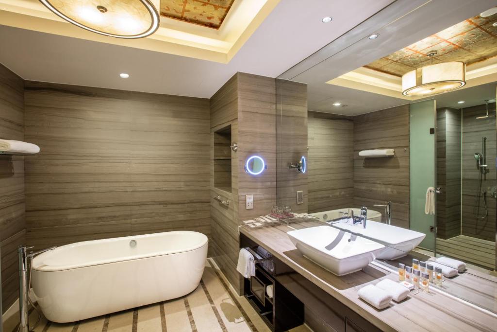 Koupelna v ubytování Crowne Plaza Hefei by IHG