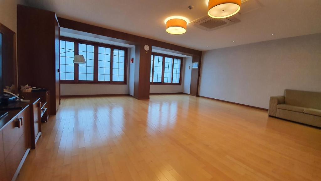 Fotografie z fotogalerie ubytování Gyungpo Beach Hotel v destinaci Kangnung
