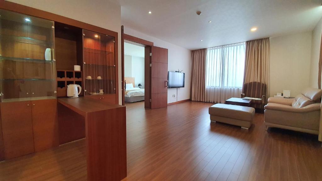 Kuchyň nebo kuchyňský kout v ubytování Gyungpo Beach Hotel