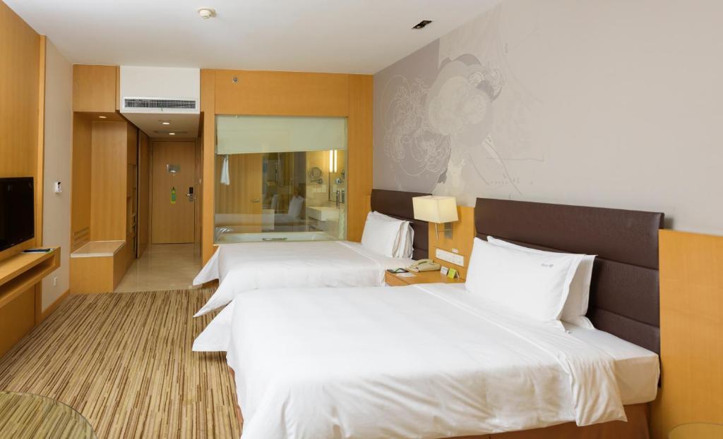 Holiday Inn Shijiazhuang Central, an IHG Hotel - 2 Dubbele Standaard Lounge Toegankelijk