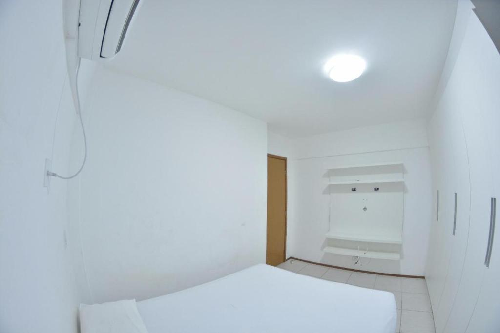  Apartamento 04 quartos sendo 01 dependência