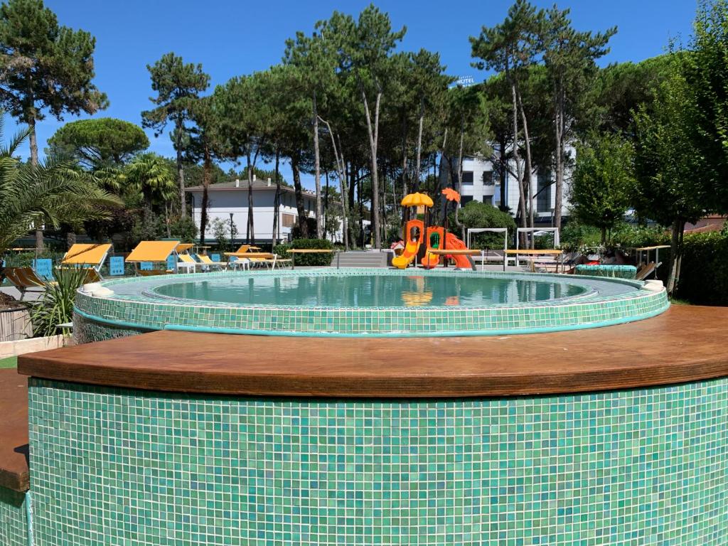 Bazén v ubytování Hotel Franz nebo v jeho okolí
