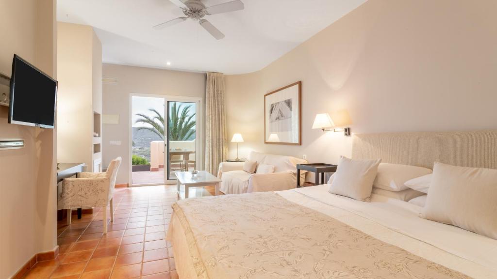 Real Agua Amarga La Joya - Adults Only, Agua Amarga – Updated ...