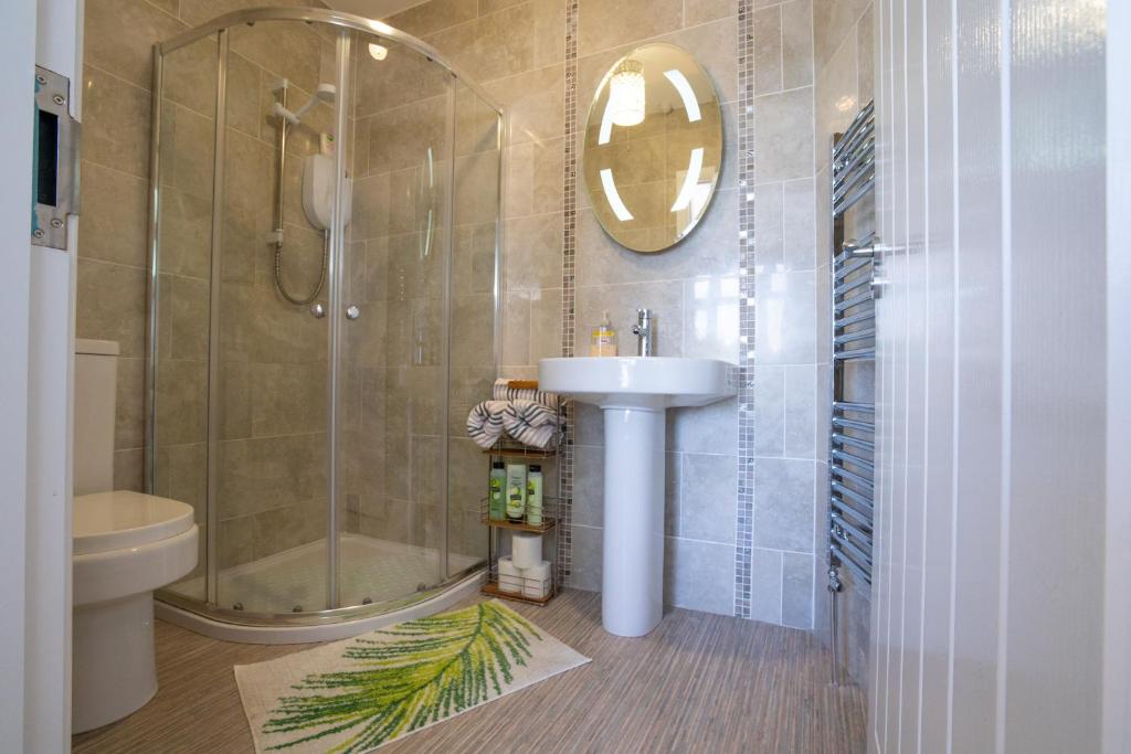 A bathroom at Rest a While