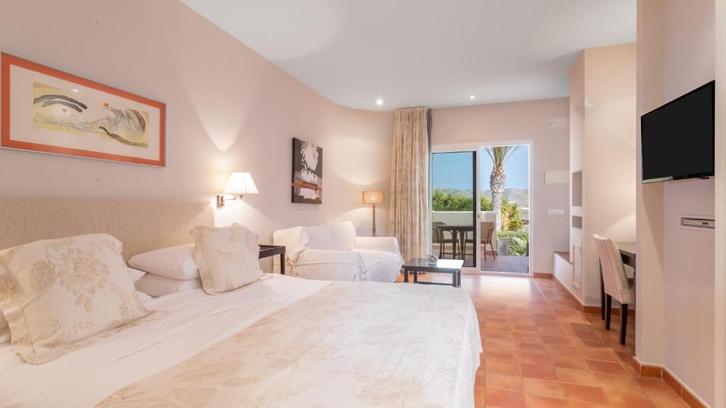 Real Agua Amarga La Joya - Adults Only, Agua Amarga – Updated ...