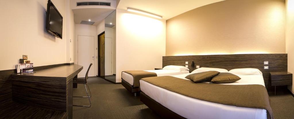 Pineta Hotel - Tripla Stanza