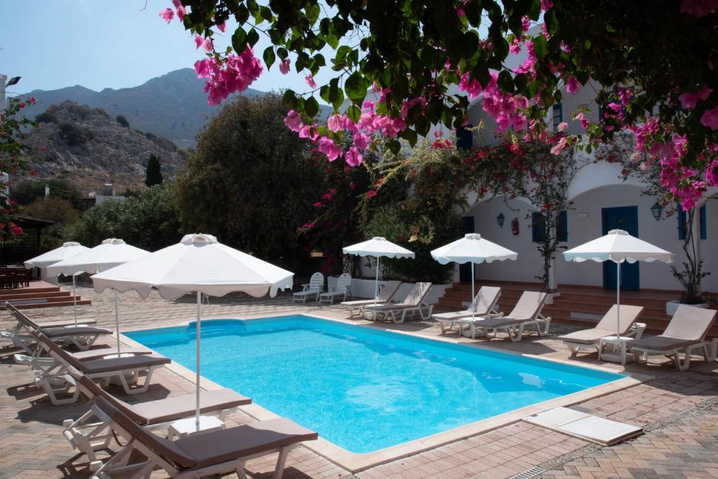 Bazén v ubytování Boutique Hotel Tilos Mare nebo v jeho okolí