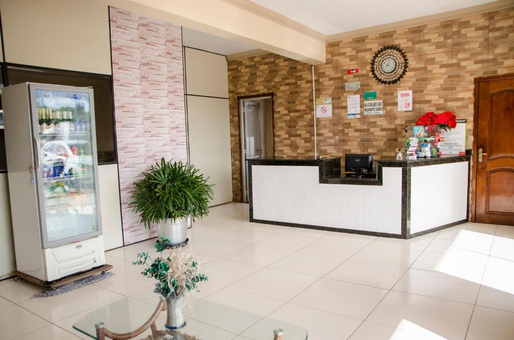  Hotel Shalom Santa Maria do Pará