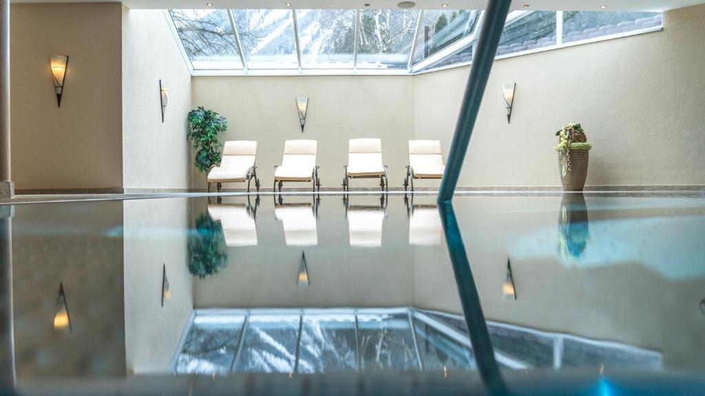 The swimming pool at or close to Panorama Appartements