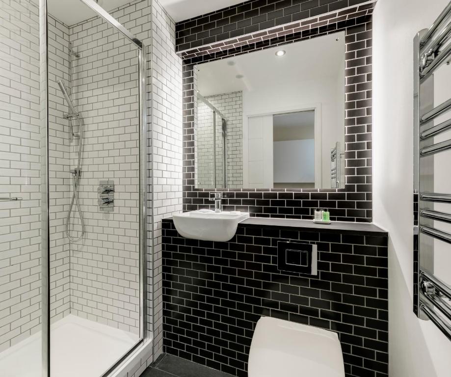 Stableside Hostel at York Racecourse - Resim 20