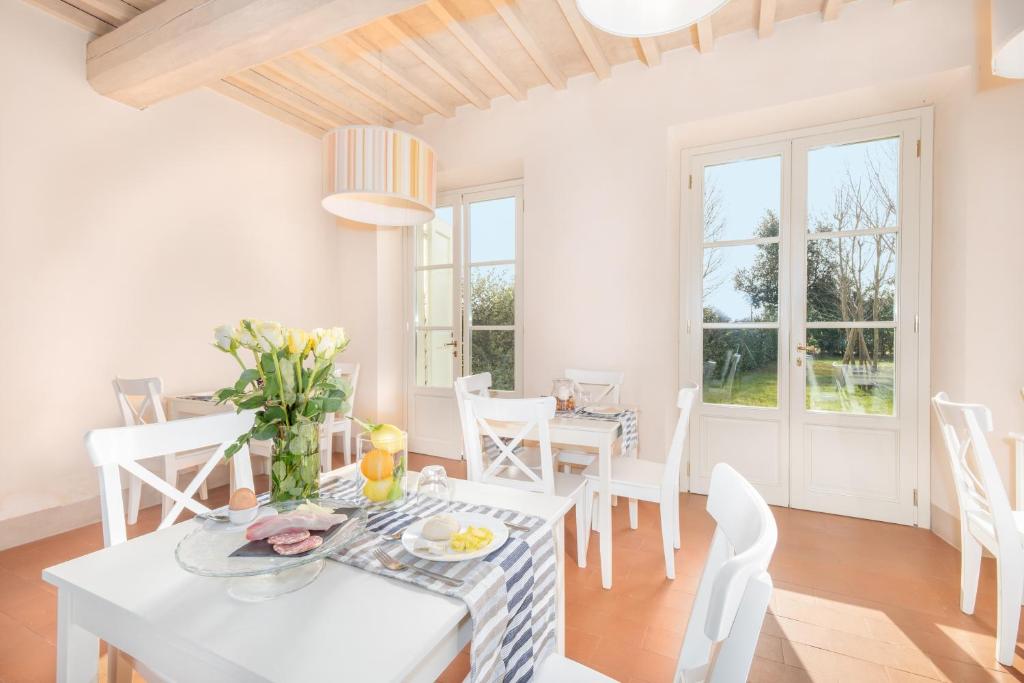 Jedlo v ubytovaní bed & breakfast alebo blízkom okolí
