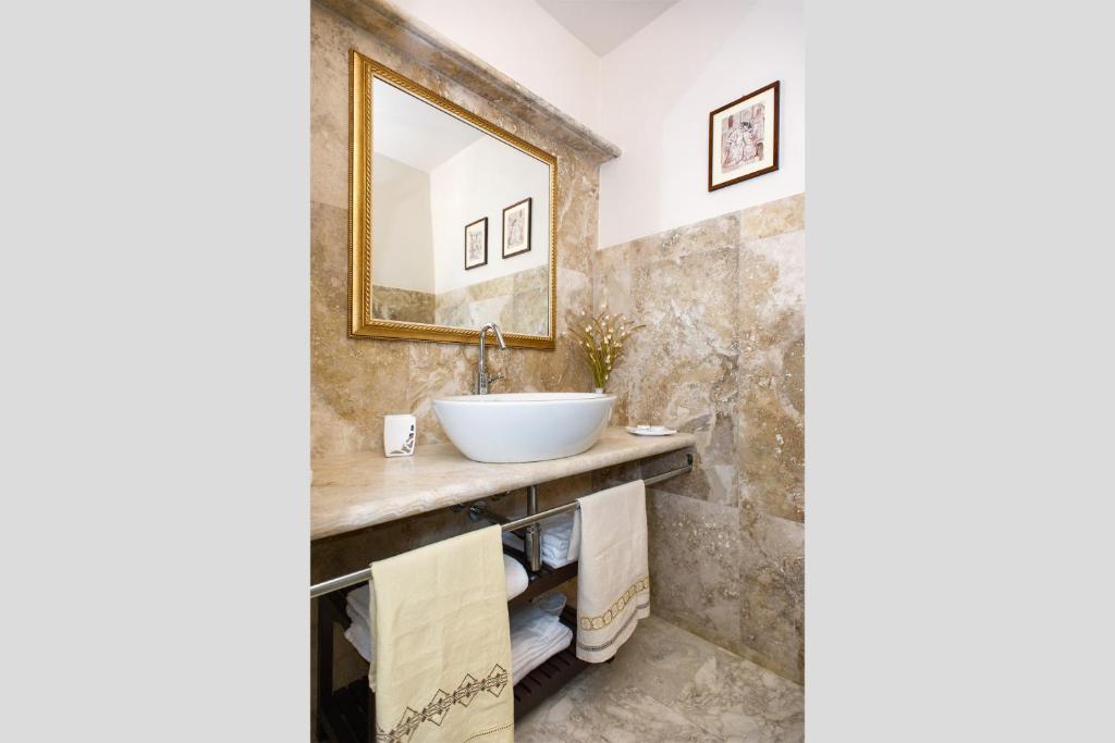 Kúpeľňa v ubytovaní Relais Dei Mercanti B&B And Suites