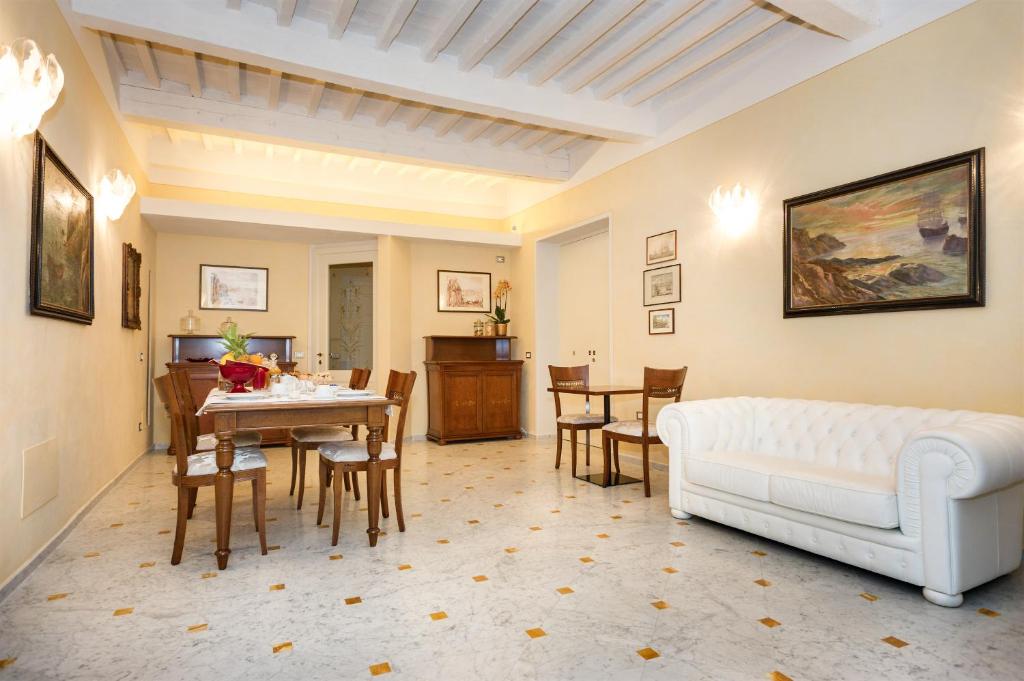 Posedenie v ubytovaní Relais Dei Mercanti B&B And Suites