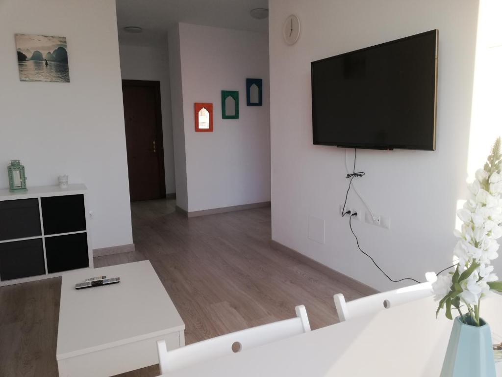 Zdjęcie z galerii obiektu Apartamento Con Encanto 'Larios Street II' w Maladze