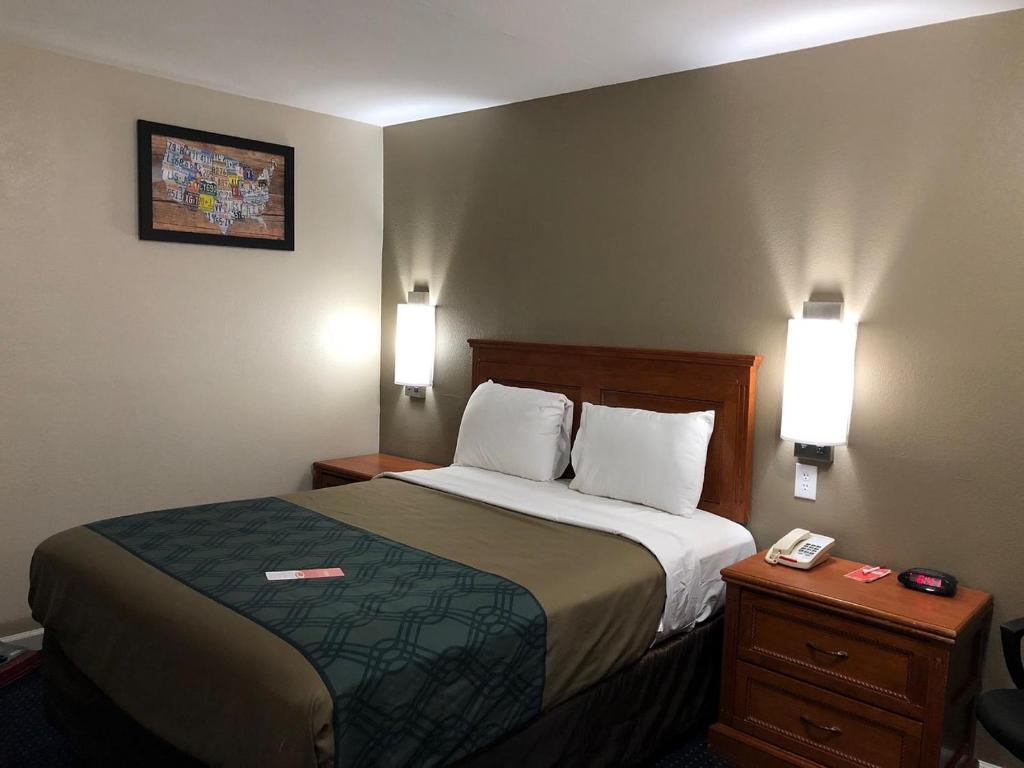 Econo Lodge Temple - Housity