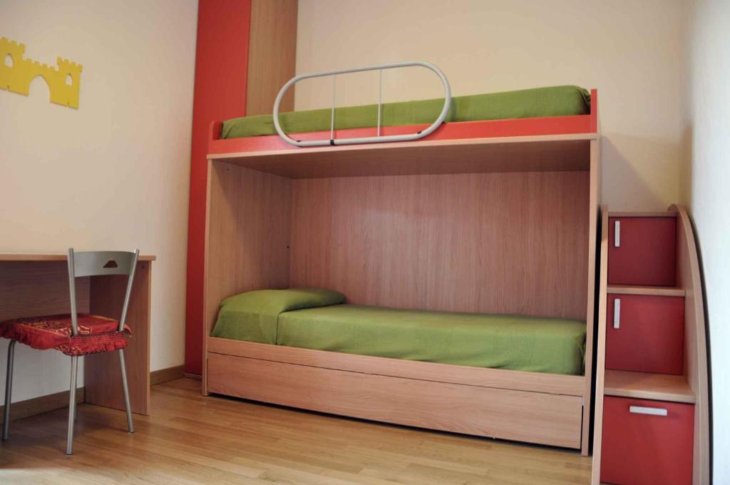 Posteľ alebo postele v izbe v ubytovaní Apartments in Lazise - Gardasee 30250