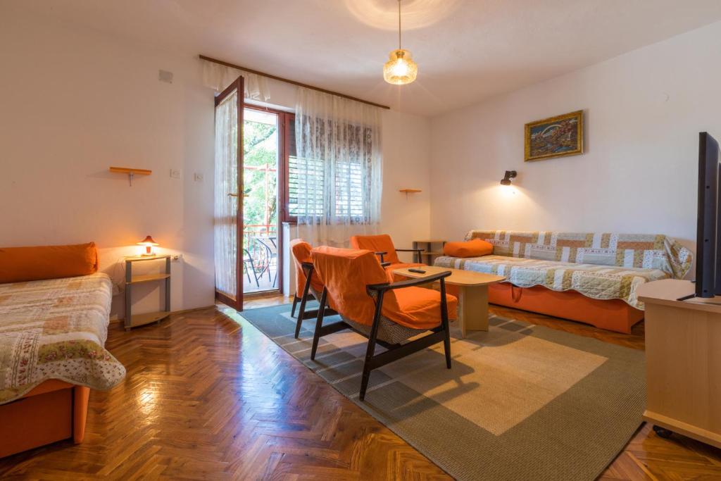 Apartment in Dramalj 41383