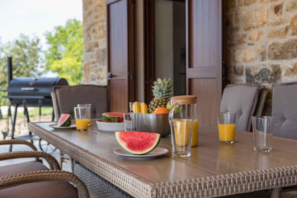 Zdjęcie z galerii obiektu Holiday home in Brtonigla - Istrien 39884 w mieście Brtonigla