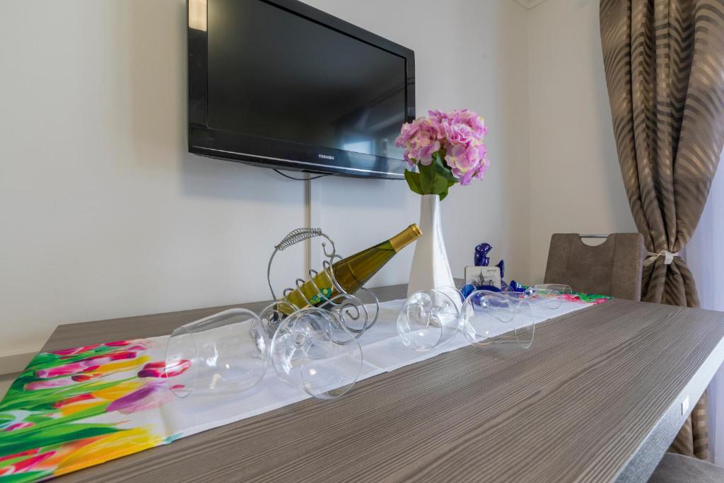 Fotografie z fotogalerie ubytování Apartment in Dramalj 41211 v destinaci Dramalj