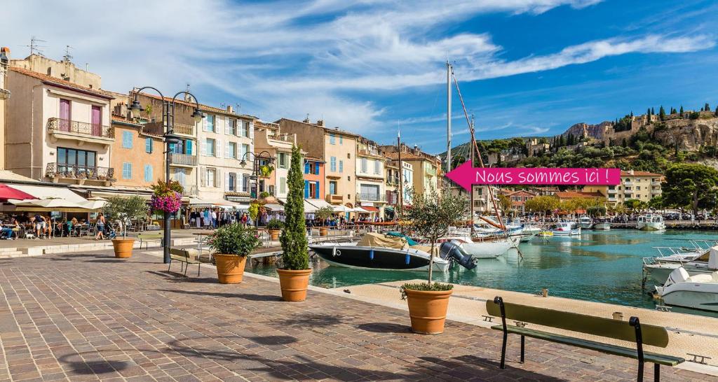 Gallery image of Le Cassiden in Cassis