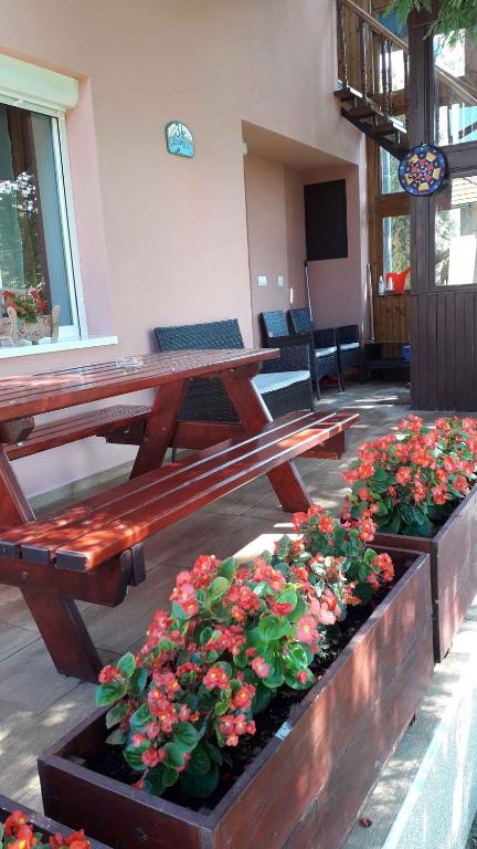 Fotografia z galérie ubytovania Holiday home in Balatonmariafürdo 40806 v destinácii Balatonmáriafürdő