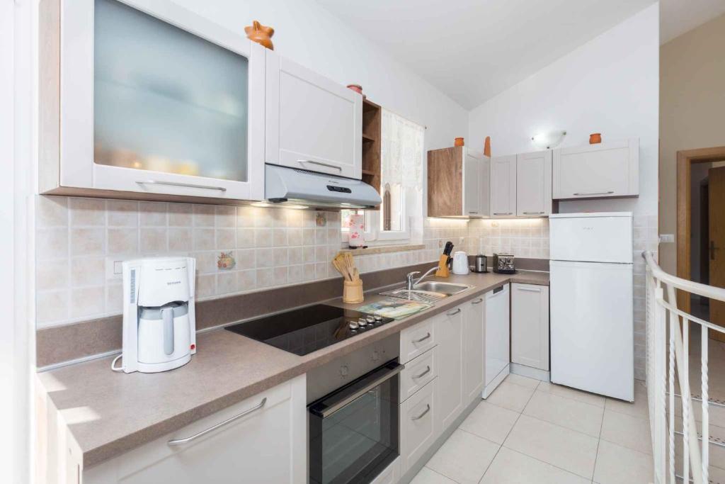 Zdjęcie z galerii obiektu Holiday home in Vizinada/Istrien 40326 w mieście Vižinada