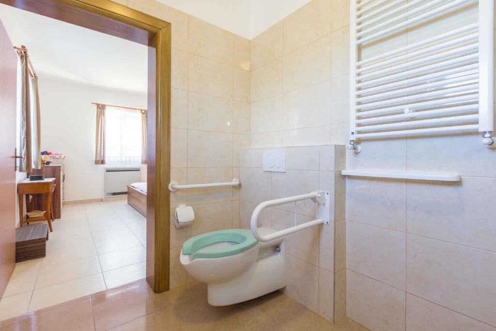 Zdjęcie z galerii obiektu Holiday home in Vizinada/Istrien 40326 w mieście Vižinada