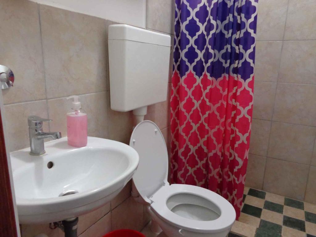 Zdjęcie z galerii obiektu Apartment Sv. Marina 1 w mieście Sveta Marina