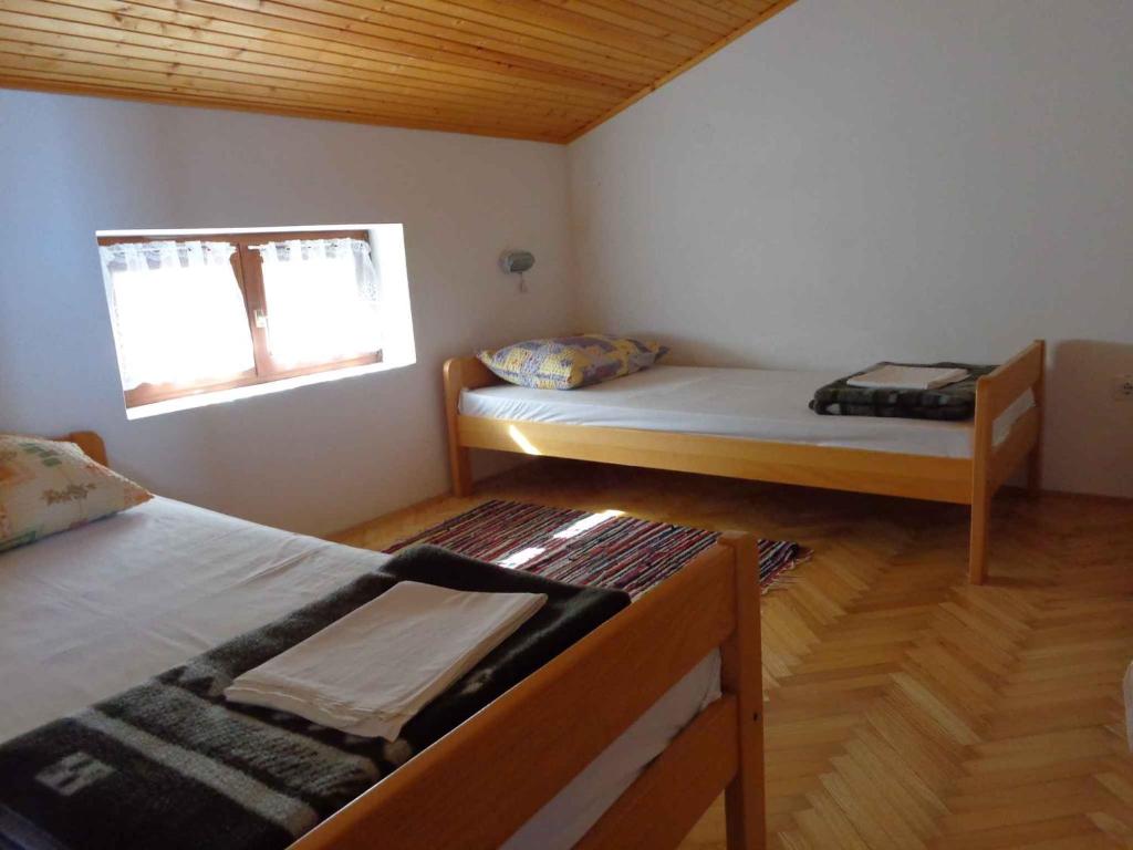 Zdjęcie z galerii obiektu Apartment Sv. Marina 1 w mieście Sveta Marina