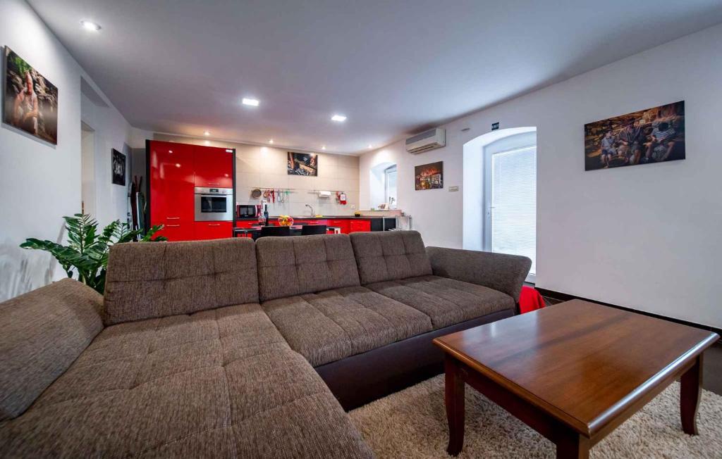 Fotografia z galérie ubytovania Apartment in Rijeka 38167 v destinácii Rijeka