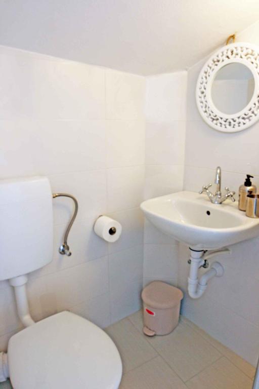 Zdjęcie z galerii obiektu Apartment in Fazana/Istrien 8457 w Fažanie
