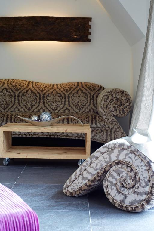 Posezení v ubytování Hotel Garni Fimba