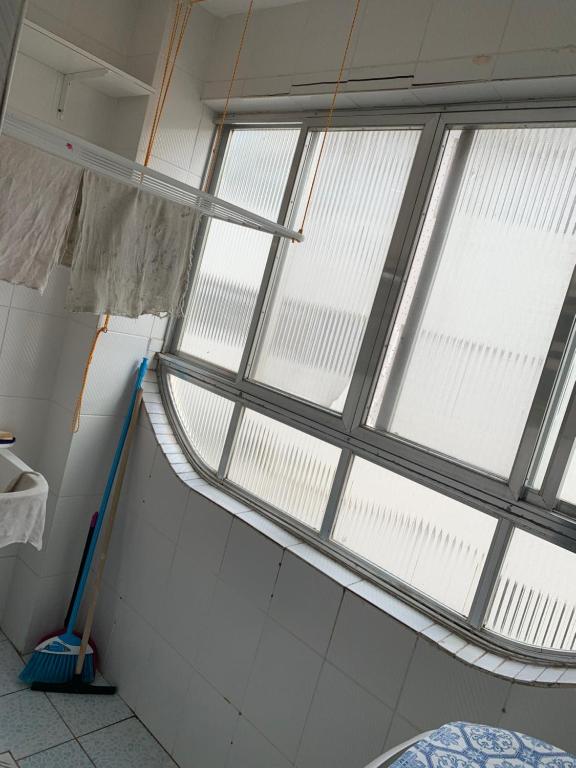  Guarujá/Astúrias apartamento temporada