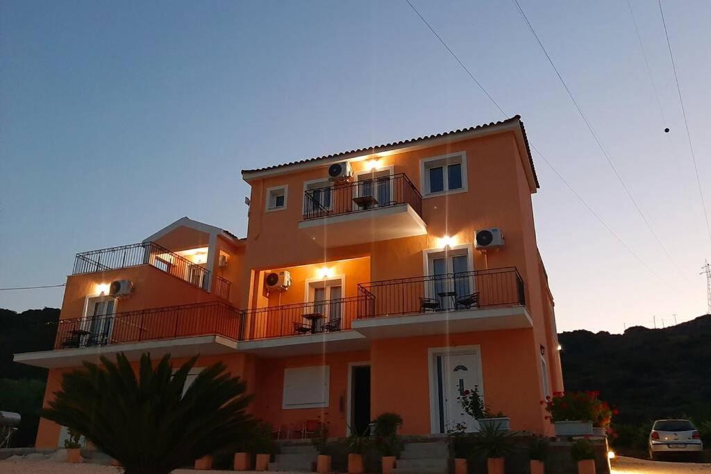 Budova, kde se apartmán nachází