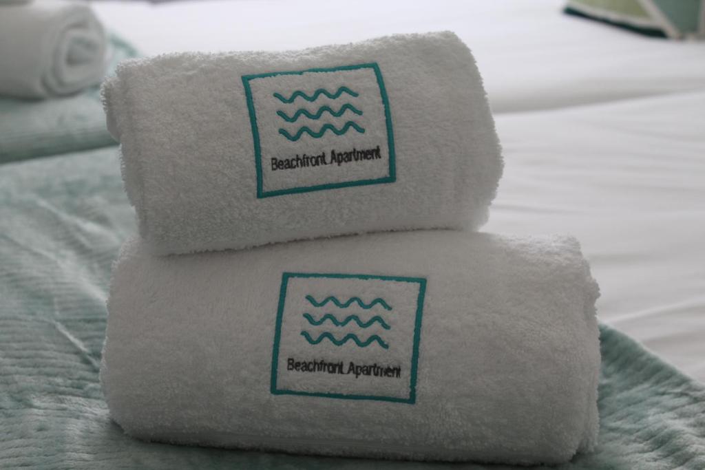 Beachfront Apartment Nazaré - 7