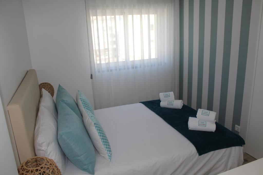 Beachfront Apartment Nazaré - 18