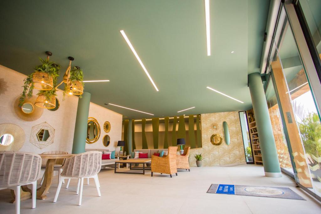 Posezení v ubytování Amadores Beach Apartments