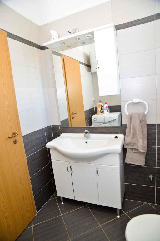 Koupelna v ubytování Apartments in Bibinje/Zadar Riviera 31187