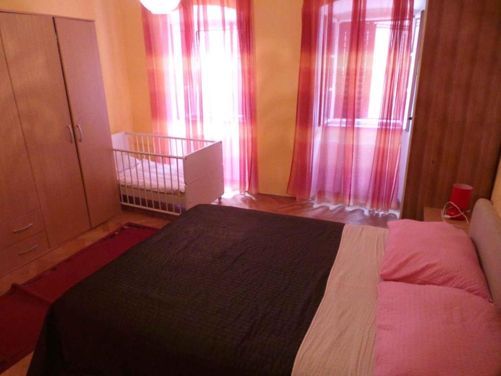 Fotografie z fotogalerie ubytování Apartment in Moscenicka Draga 26877 v destinaci Mošćenička Draga