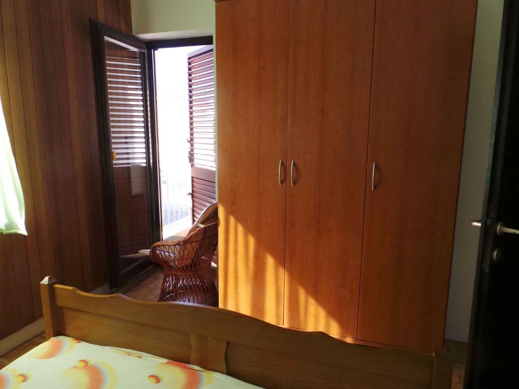 Posteľ alebo postele v izbe v ubytovaní Apartments in Sabunike/Zadar Riviera 7766