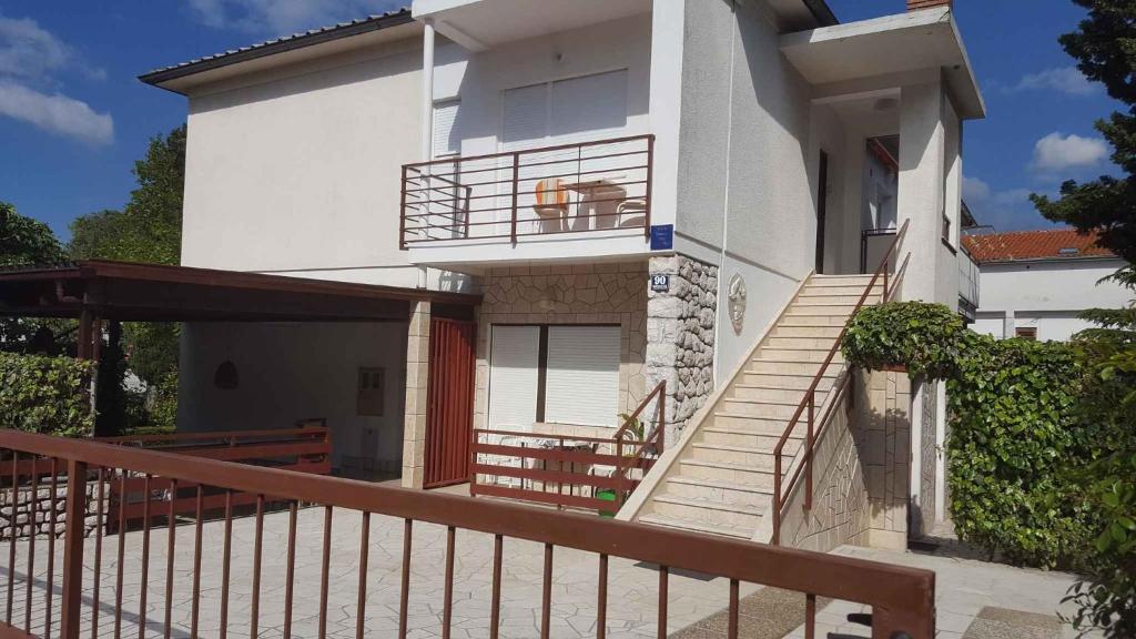 Fotografia z galérie ubytovania Apartment in Selce 5869 v destinácii Selce
