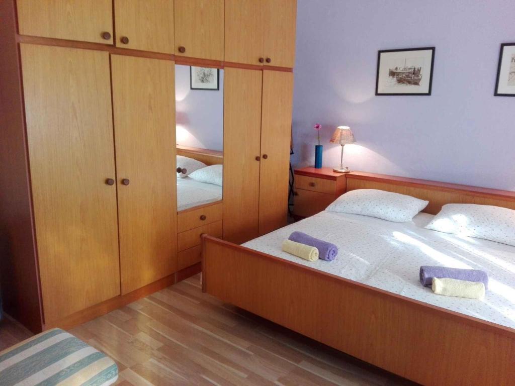 Zdjęcie z galerii obiektu Apartments in Razanac 35305 w mieście Miočić